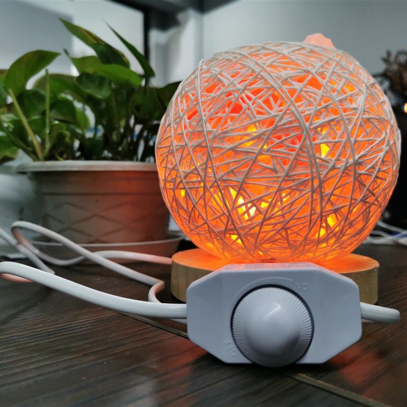 矿石盐灯招财灯喜马拉雅盐灯巴基斯坦创意装饰小夜灯卧室台灯