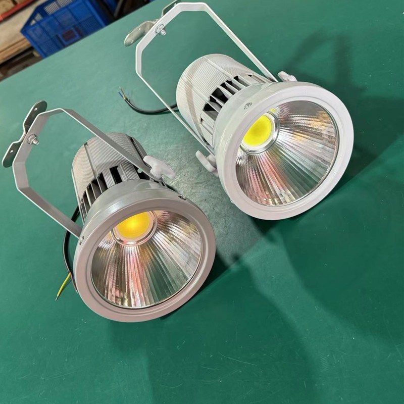 LED70W100W展览会展展会大炮射灯车展展示车展厅金卤大功率大白灯