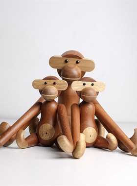 丹麦实木猴子摆件  木质猴挂件客厅玄关家居品 创意毕业生日礼物