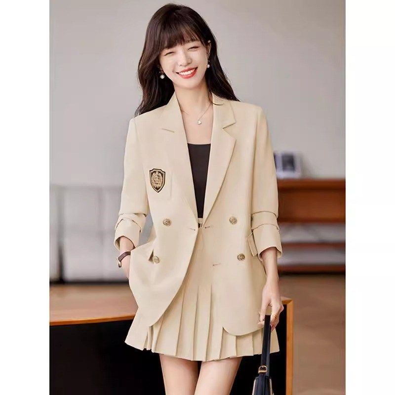 气质西装套装裙女秋季高级感时尚洋气学院风西服百褶半身裙两件套