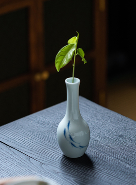 手绘鱼群青瓷花瓶简约创意客厅装饰花器中式陶瓷水培花插家居摆件