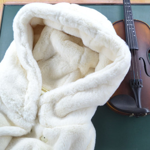 白色仿獭兔毛皮草毛绒布料秋冬外套服装布料马甲手工 DYA面料