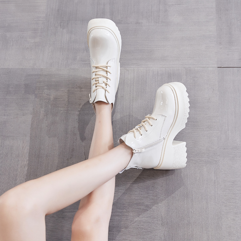 高跟马丁靴女202n2年新款小个子增高鞋冬季加绒白色粗跟短靴瘦瘦