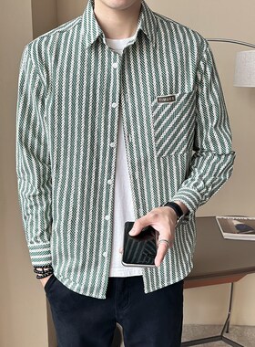 高级感男装衬衫外套男春秋绿色条纹休闲长袖轻熟风U衬衣式夹克翻