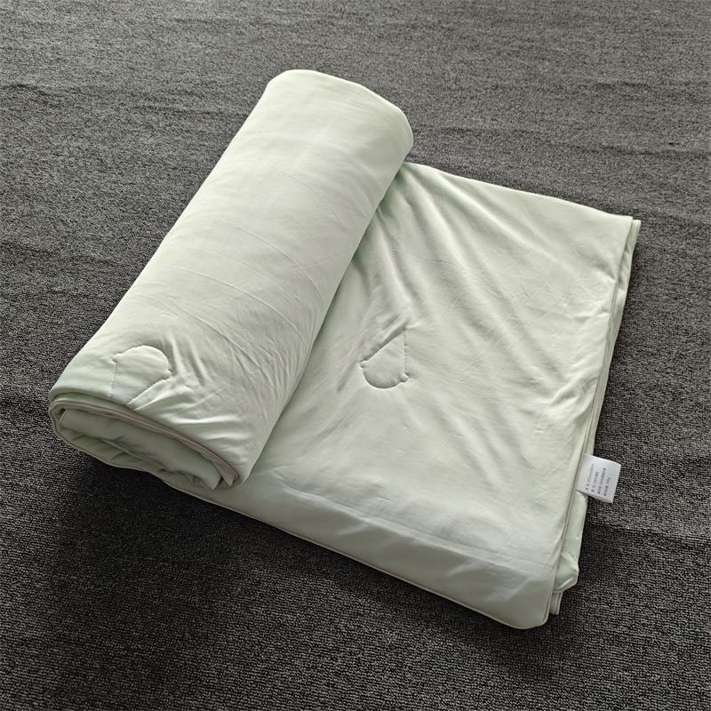 150*200cm和200*230cm凉感被