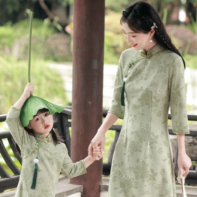 高级感亲子装唐装连衣裙2023秋新款一模一样女童旗袍母女古筝礼服