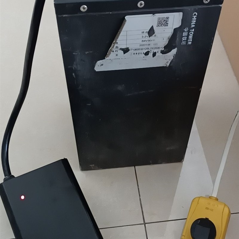 铁塔专用充电器铁塔换电铁塔锂电池铁塔48V磷酸铁锂芯益源智能485