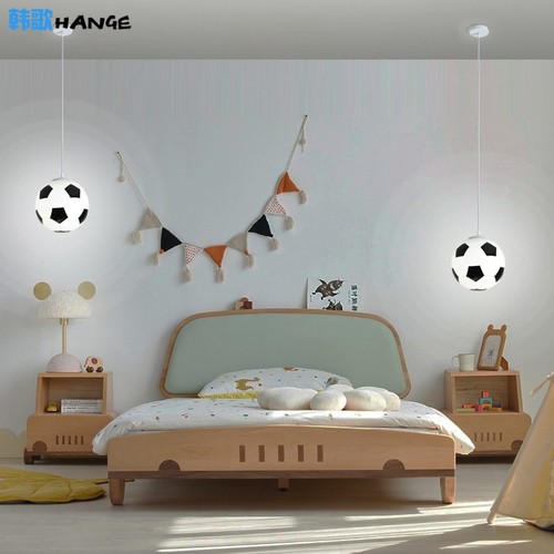 卡通创意艺术足球吊灯幼儿园灯教室游乐园过道大厅教室灯装饰灯具