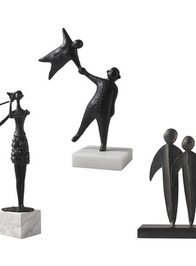 铸铁雕塑软装饰品后北欧轻奢样板房间玄关家居摆件金属铸铁摆设