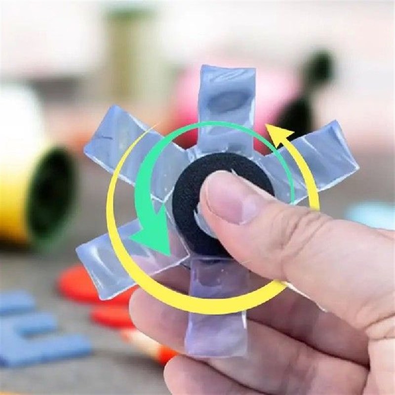 Fidget Sensory Toys Relaxing Toy Portable Water Spinner Toy