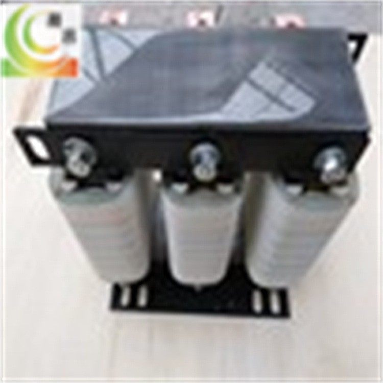 220KW电机输入端用380V交流CXL-540A输出电抗器作用保护负载运行