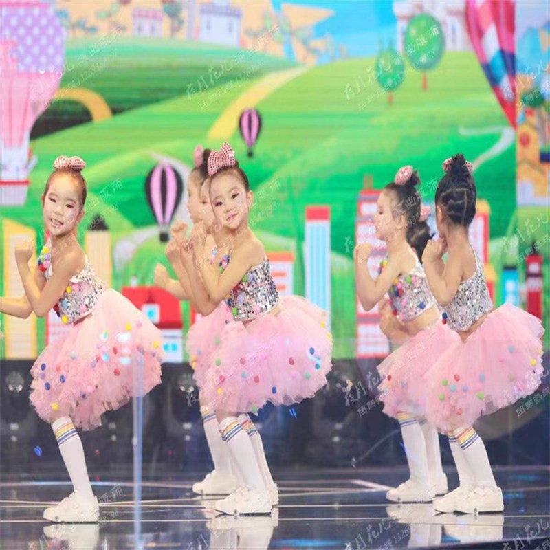 六一新款么么哒舞蹈表演服儿童亮片幼儿蓬蓬纱裙梦想的列车演出服