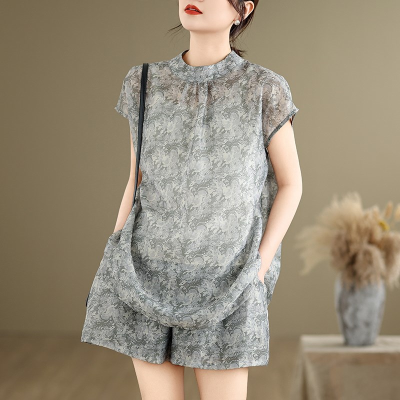 时尚套装女夏季胖mm宽松大码显瘦洋气休闲短袖衬衣阔腿短裤两件套