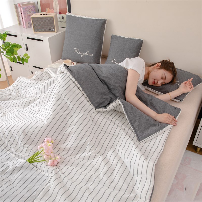 全棉抱枕被车用枕头被子两用午睡毯子二合一办公室午休毯车内靠垫