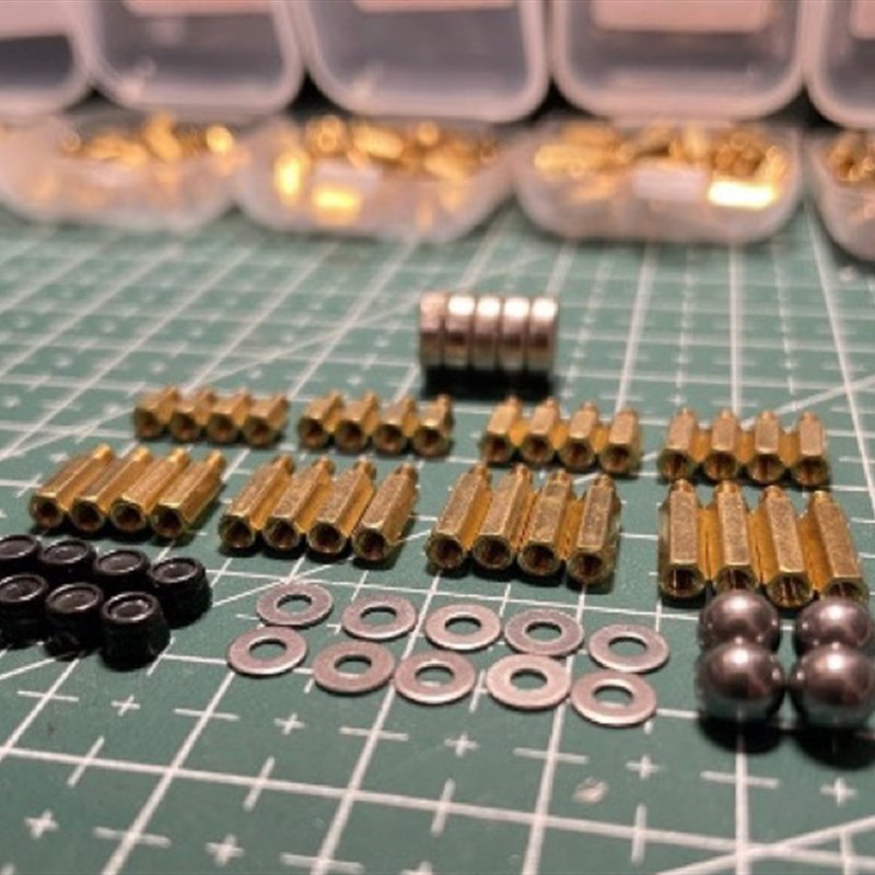 1比24后驱RW00漂移车art无双MK3车架异形磁铁DWXF车壳柱球形磁铁