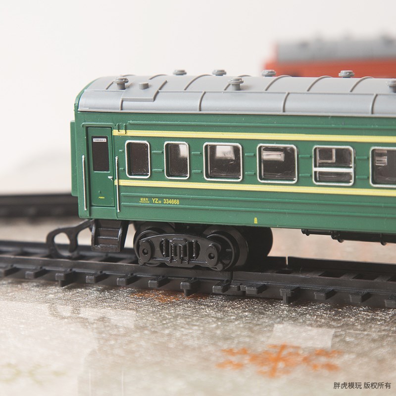 yz22可开门硬座普客车22型空调车厢轨道小火车玩具绿皮轨道玩具