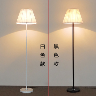 客厅卧室床头落地灯 现代创意温馨LD智能遥控调光台灯立地灯