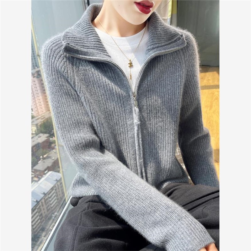 街头休闲拉链开衫毛衣外套女修身翻领2024新款秋冬立领打底针织衫