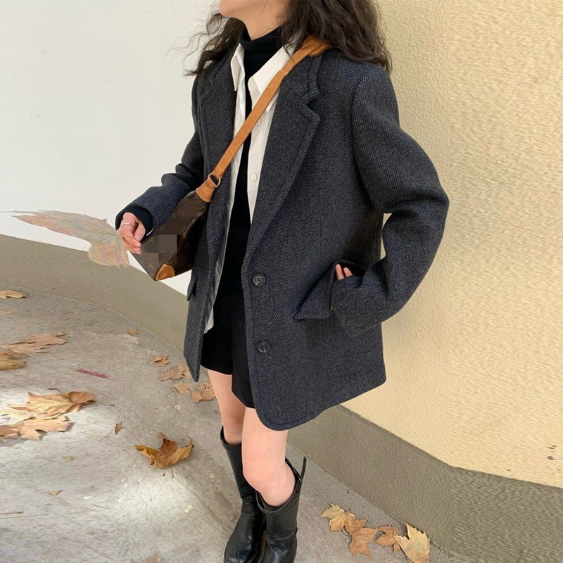 短款毛呢外套女秋冬新款斜纹加厚宽松复古小个子西装羊毛呢子大衣