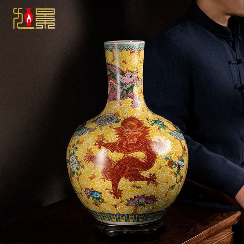景德镇陶瓷花瓶手绘天球瓶仿古中式客厅电视柜角几家居装饰品摆件