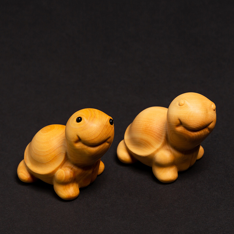 黄杨木家居装饰工艺品实木茶宠摆件把玩文玩手把件木雕招财小乌龟