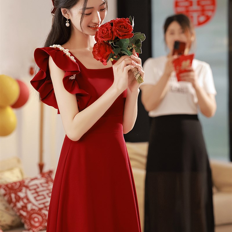 红色新娘礼服裙平时可穿法式小飞袖连衣裙女夏轻奢小众高端晚礼服