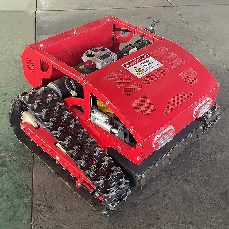 全自动遥控割草机草坪修整机果园杂草履带除草机厂家遥控操作