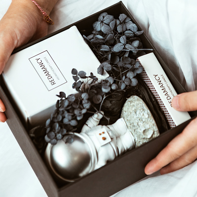 香薰蜡烛礼盒生日礼物送男生朋友男士特别异地恋惊喜创意实用新奇