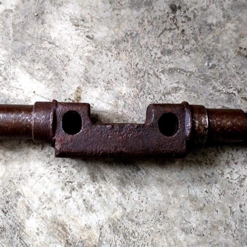 浙江柳林收割机行走履带支重轮运输车底盘轴座农用机械勘探设备件