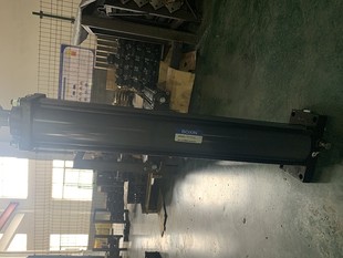 金属带锯床配件升降油缸液压油缸液压缸晨龙伟业锯力煌数控4232