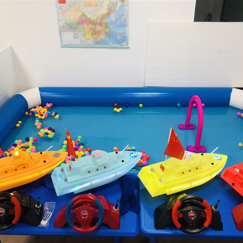 方向盘儿童遥控船生意公园商场商遥控船类