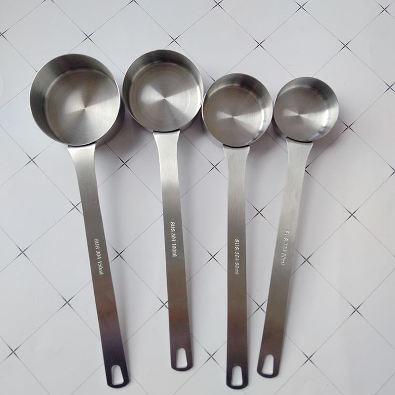 不锈钢大量勺套装15/30/50/60/80/120/160/180/100ml油锅平底量杯