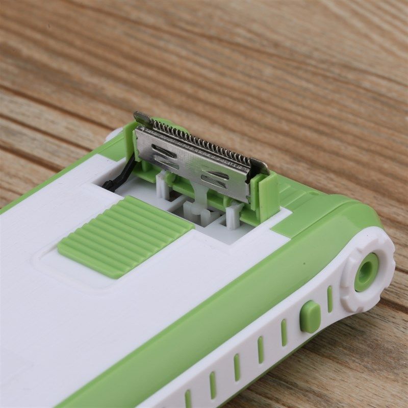 剃须刀电动男士充电式迷你小巧便携式刮胡子刀往复式胡须刀递须刀