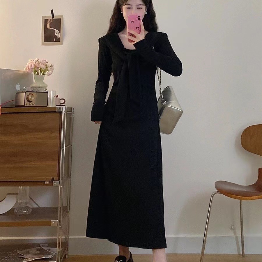 设计法式气质围巾领潮流连衣裙秋季新款时尚修身瘦高腰收长裙