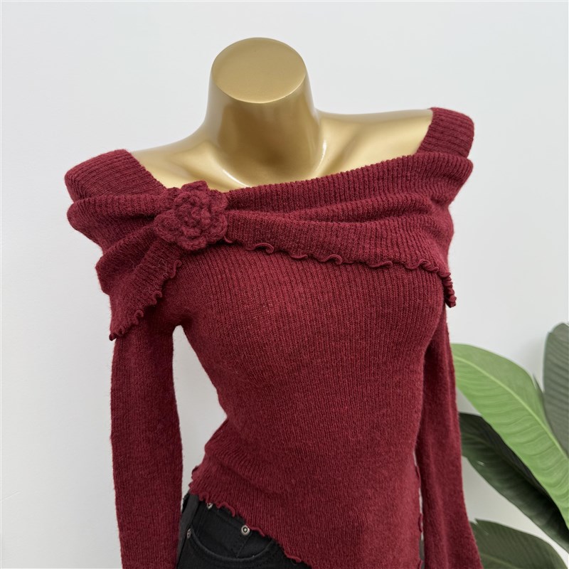 新年战服复古立体花喇叭袖一字领包肩厚实毛衣针织衫木耳边上衣