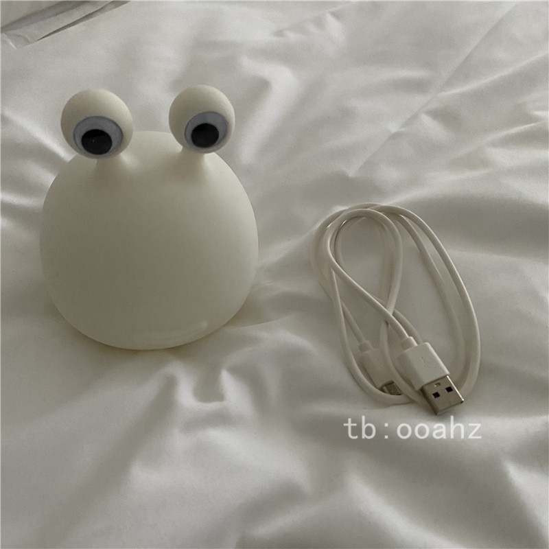 趣的小鼻涕虫伴眠灯 硅胶护眼拍拍 宿舍小台灯