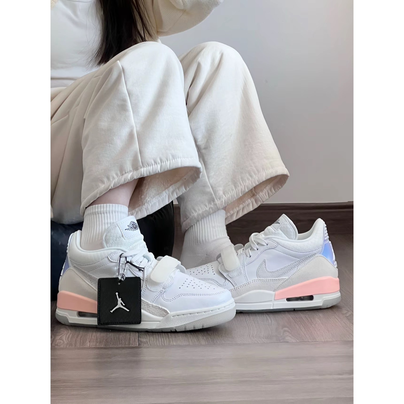 女鞋JordanA312白粉低帮