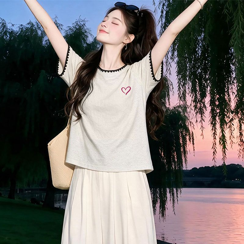 纯棉短袖潮流T恤女夏装新款时尚设计感宽松洋气显瘦气质上衣体恤