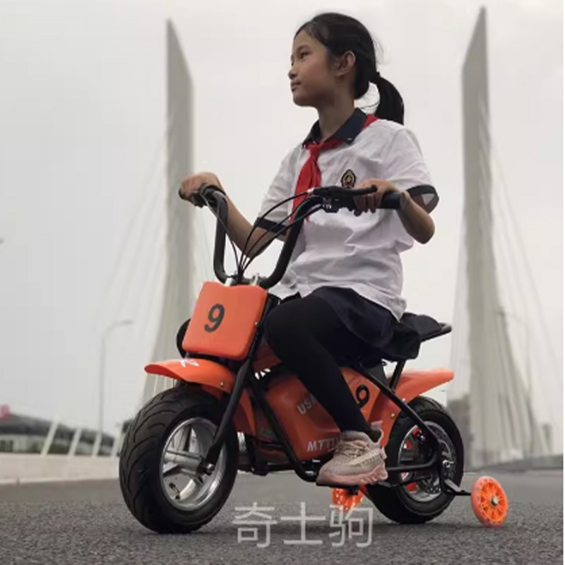 9电动车迷你小跑车辅助轮小型两轮摩车儿童广场出租童车