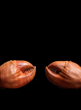 天然崖柏木雕手里钱螃蟹钳创意家居治愈系小文玩