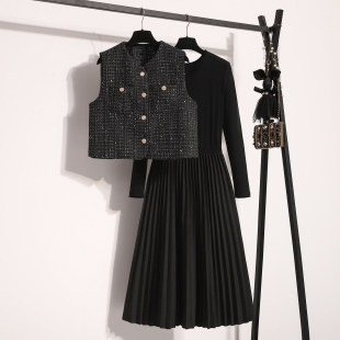 小香风套装 微胖mm遮肉高级感马甲外套百褶连衣裙两件 女春秋大尺码