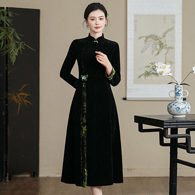 云梦集黑色丝绒加绒加厚冬装国风新中式长袖改良旗袍女复古妈妈装