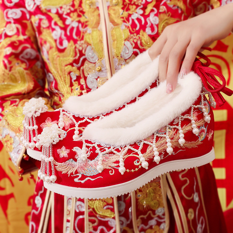 云梦集新款重工流苏平底秀禾婚鞋中式内增高古风汉服绣花鞋女结婚