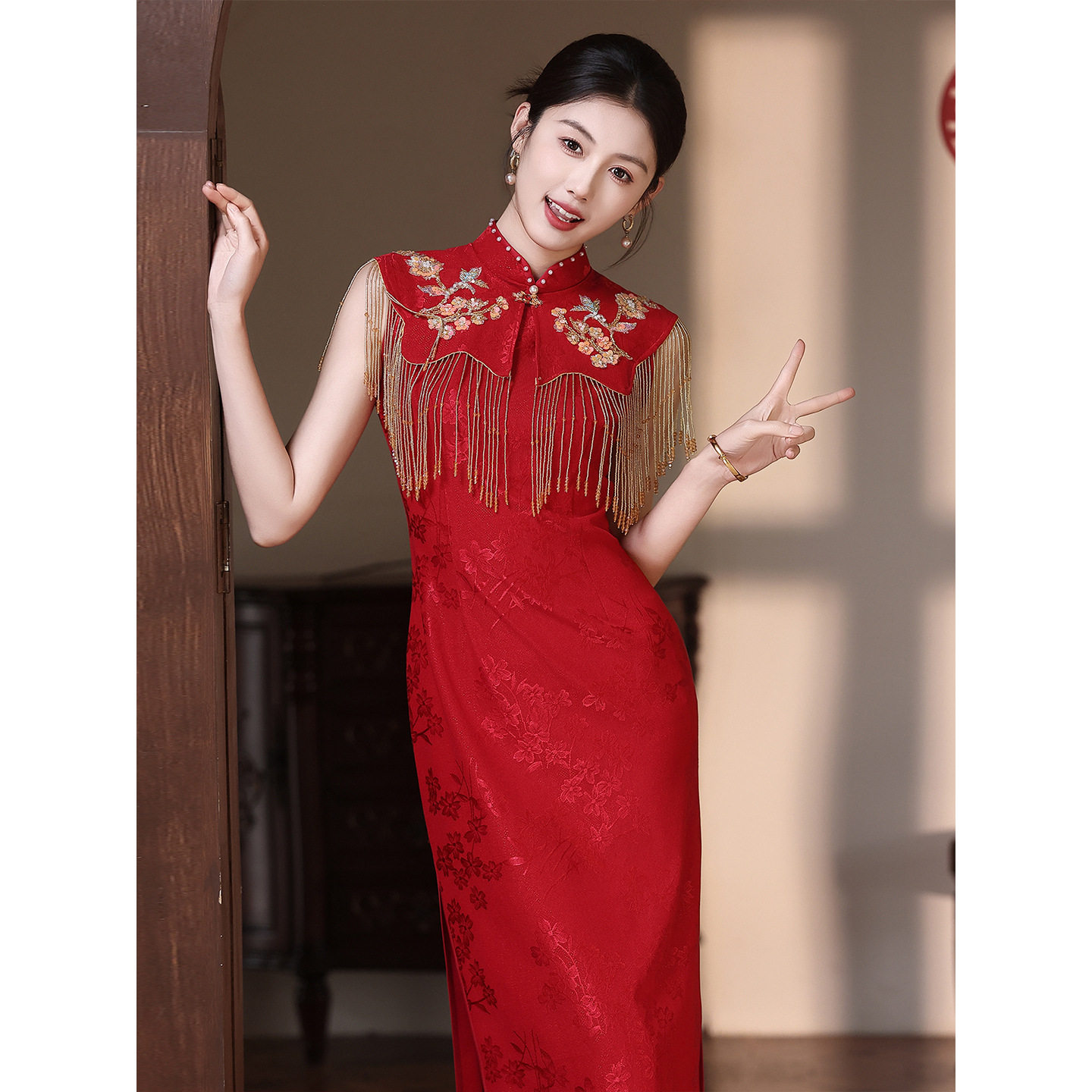 织造局红色旗袍服新娘新中式订婚礼服裙日常可穿结婚绝美晨袍高级