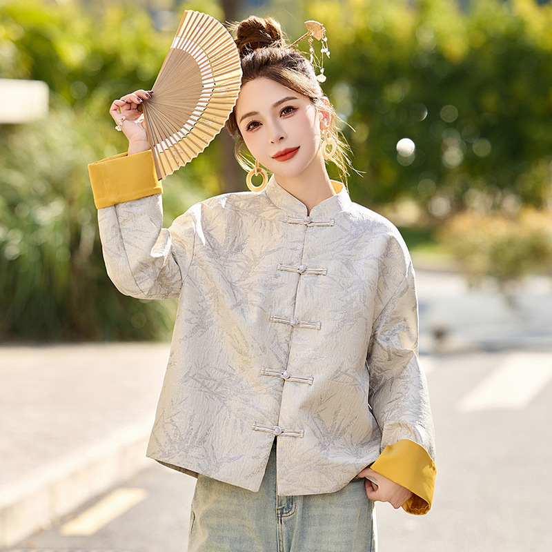 云梦集2025春季新品女装新中式国风盘扣立领印花气质外套RX9193