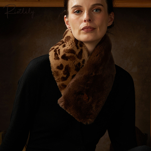 Riotlily/艾特里里金钱豹系列围巾美拉德配色送女友2026新年礼物