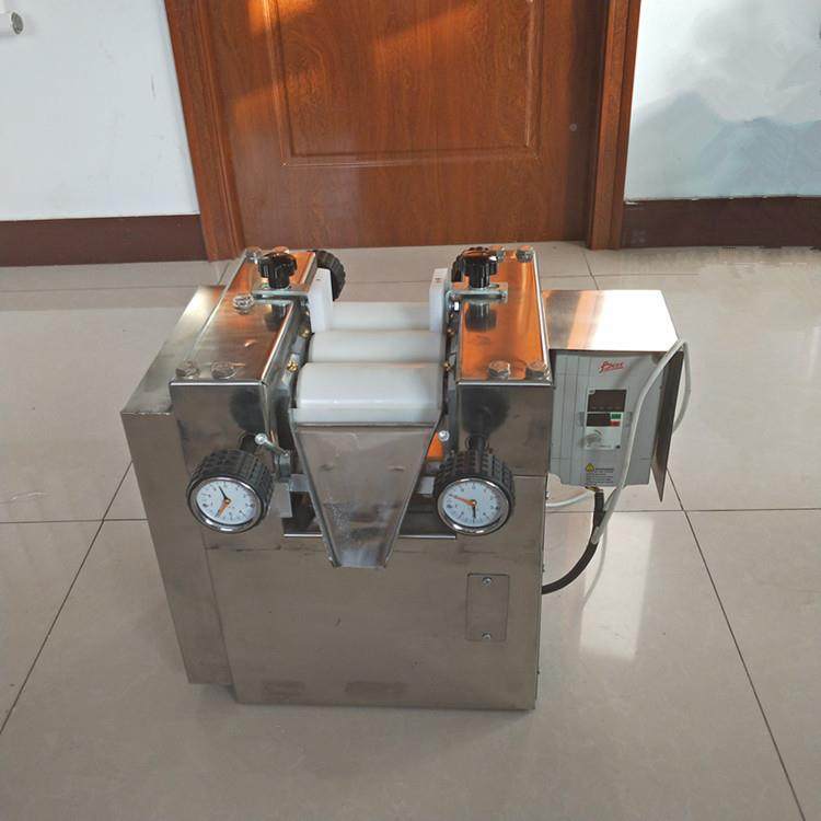 生产三辊机重料型研树脂铅芯辊式压机膏状研260磨 卧三轴磨机,机械设备,研磨机,淘宝优惠券,粉丝福利购,淘宝优惠卷