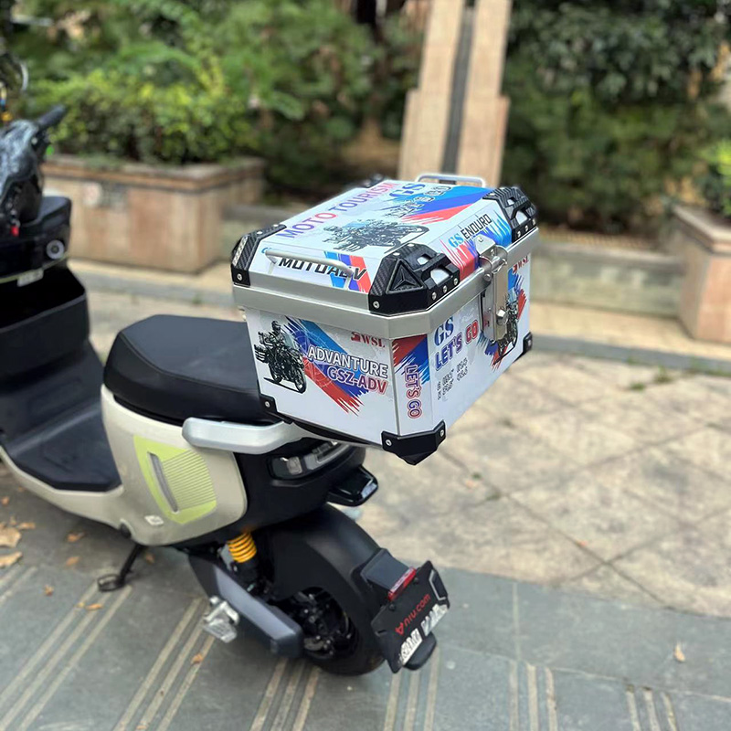 尾箱大容量摩托车后备箱踏板车电动车行李箱大号通用非铝合金尾箱