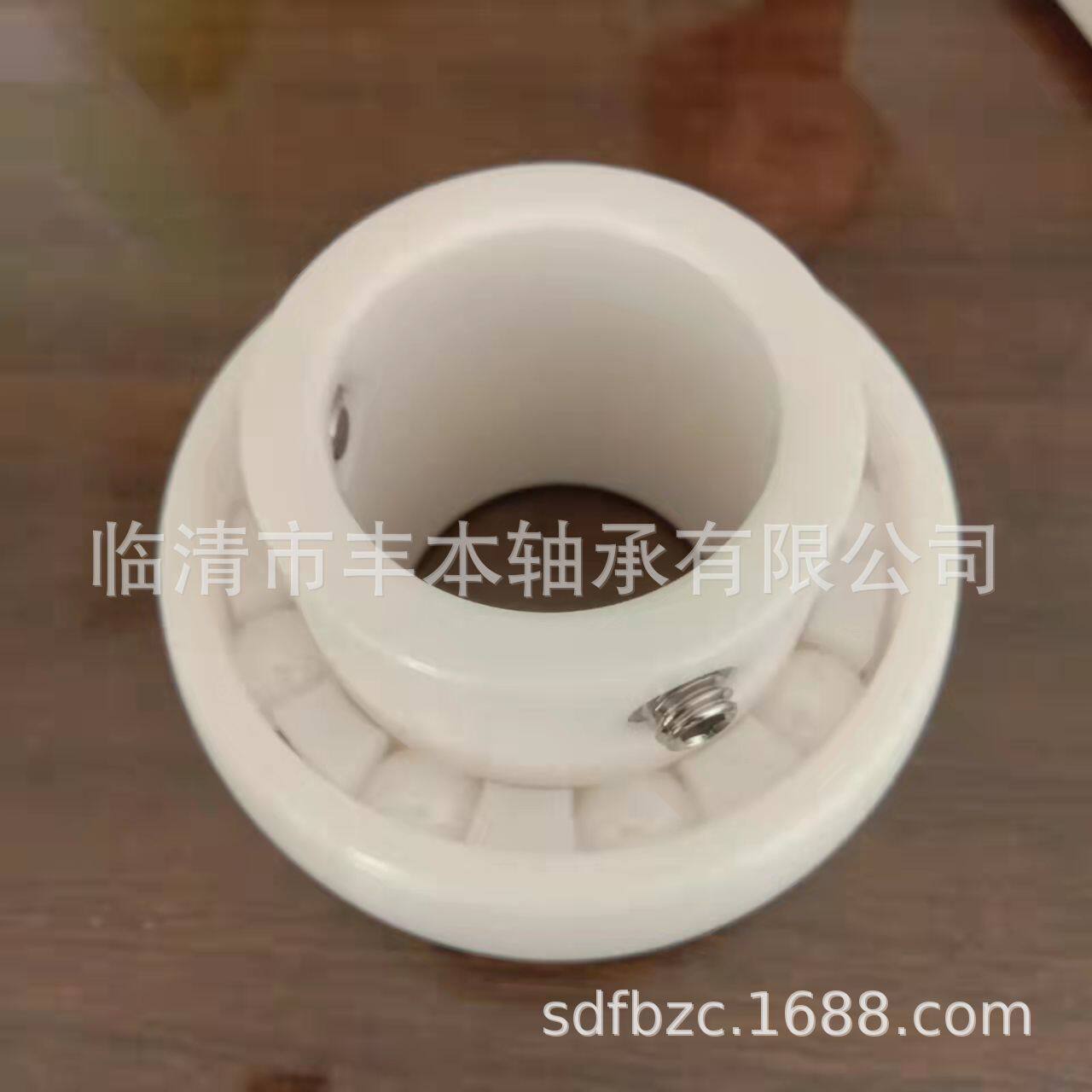 农机z轴承陶瓷外球面轴承UC206CE尺寸30*62*38.1mm