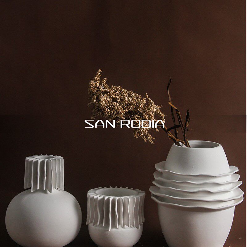 现代白色折纸百叶陶瓷瓶样板房售楼处客厅插器装饰品